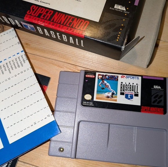 Super Nintendo MLBPA Baseball Game - Gray Pre-owned - Picture 4 of 5